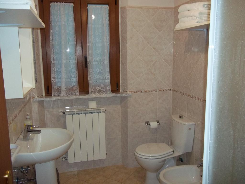 Caddelovi Apartment Fibbialla Room photo
